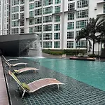 Complete Facility With Mrt, Kl And Pool View