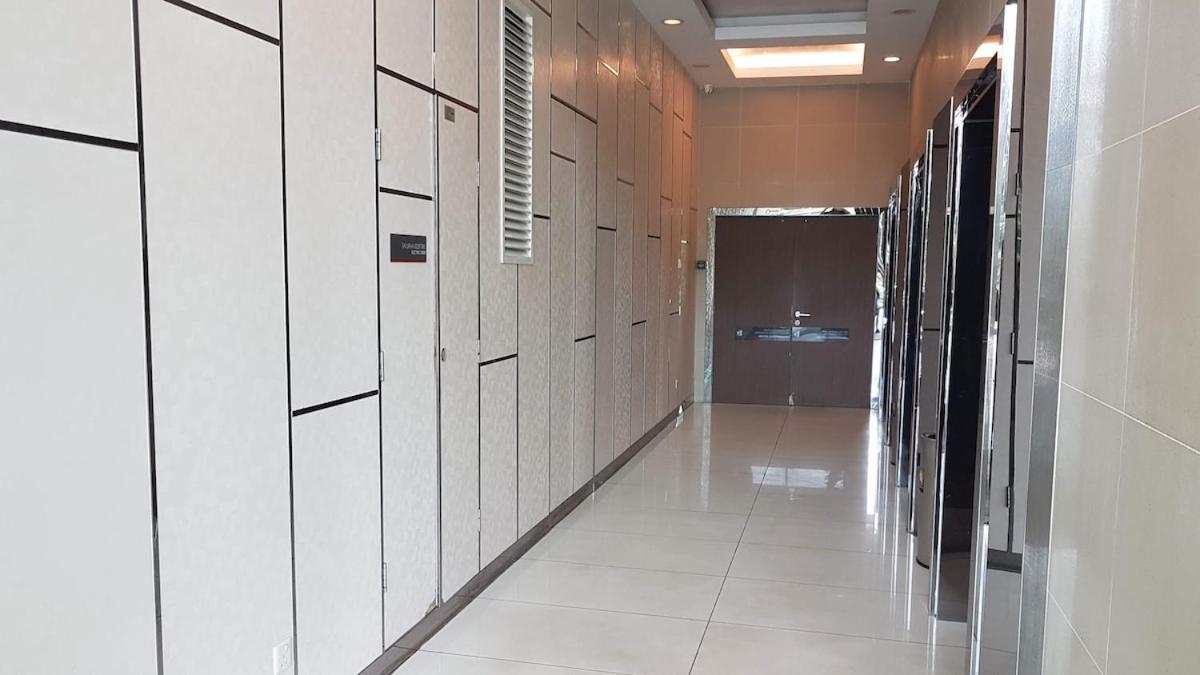 Complete Facility With Mrt, Kl And Pool View Pangsapuri Kuala Lumpur
