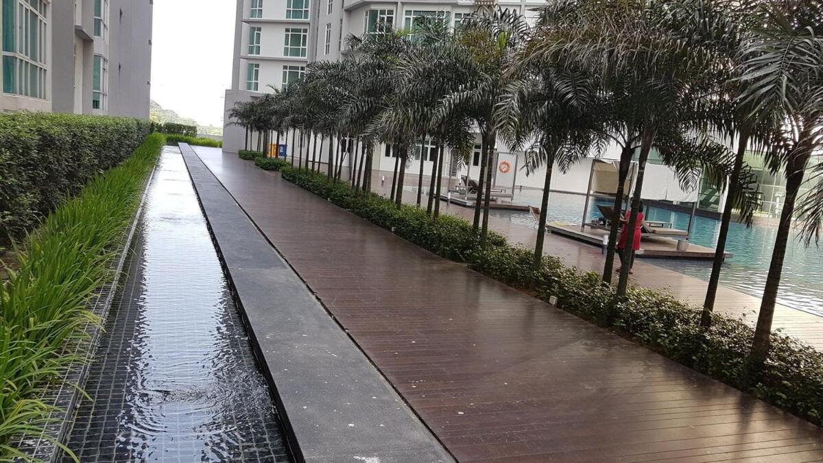Complete Facility With Mrt, Kl And Pool View Pangsapuri *